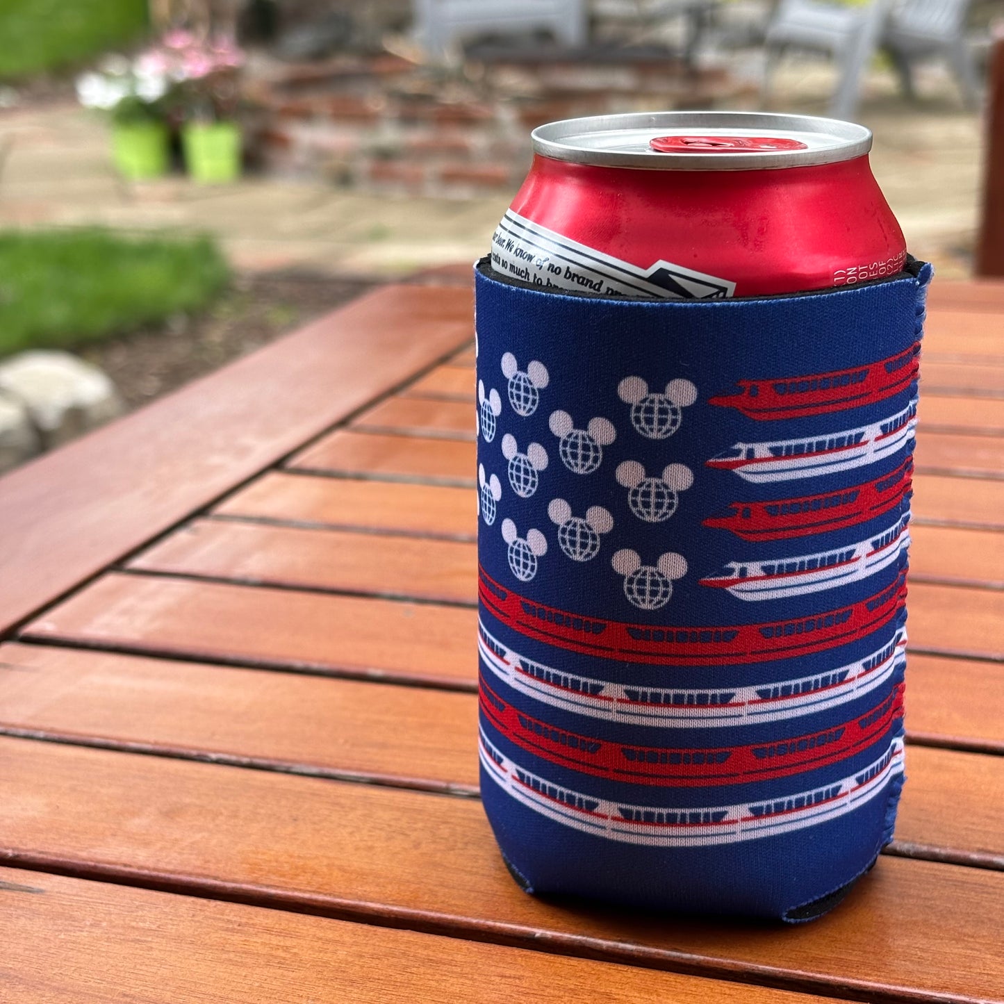 Monorail USA Can Cooler
