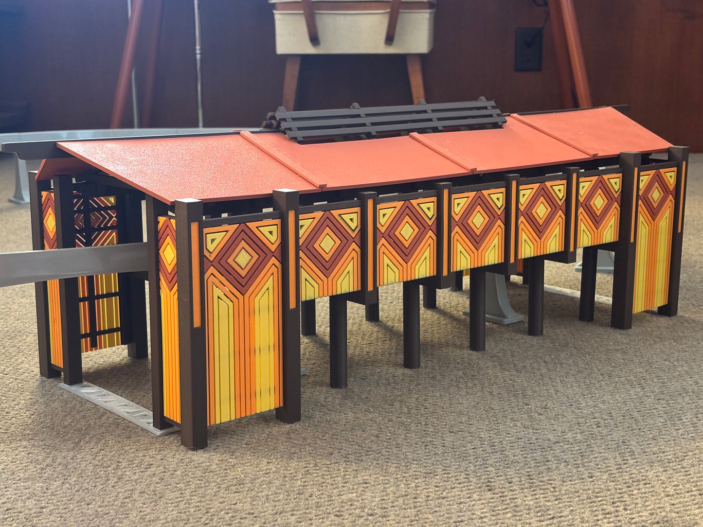 Polynesian Monorail Station: WDW Monorail Playset