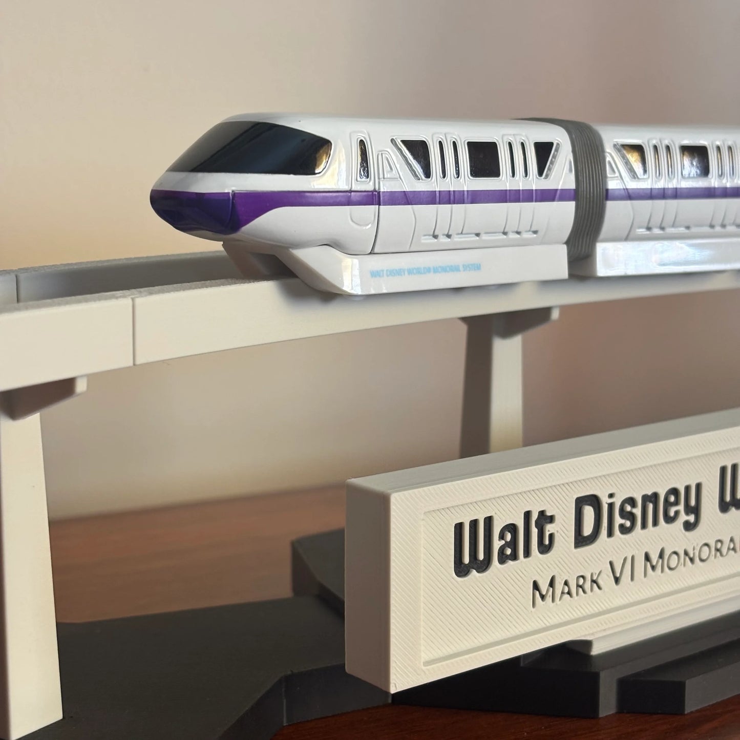 Monorail Stand
